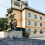 Lägenhetshotell Cimarosa 3*